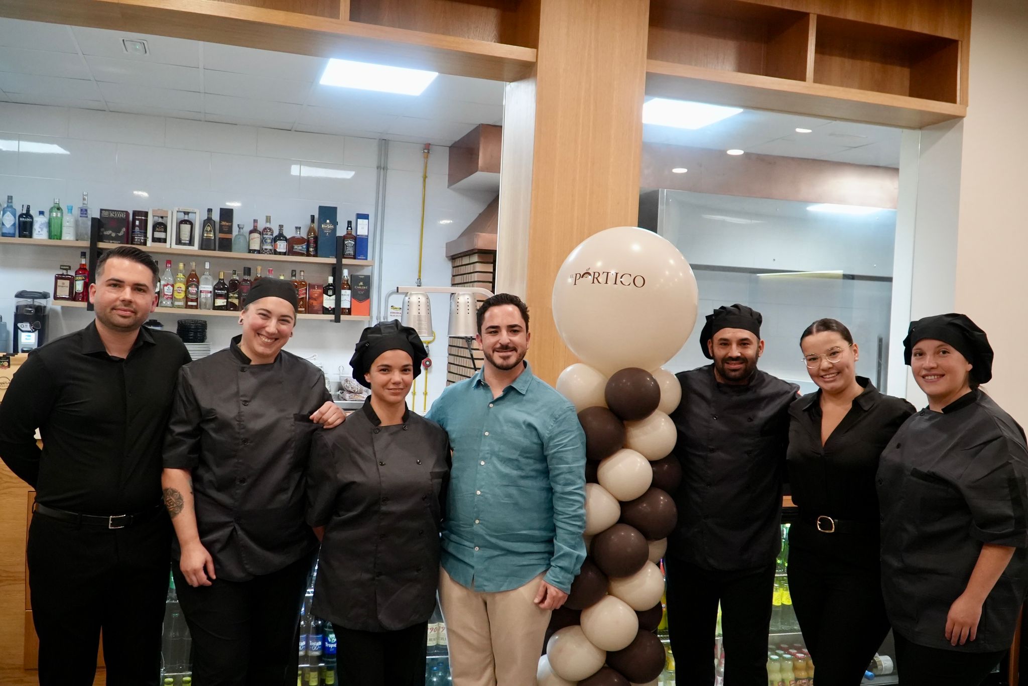 🍽️ EL PÓRTICO, ¡ABRE SUS PUERTAS!